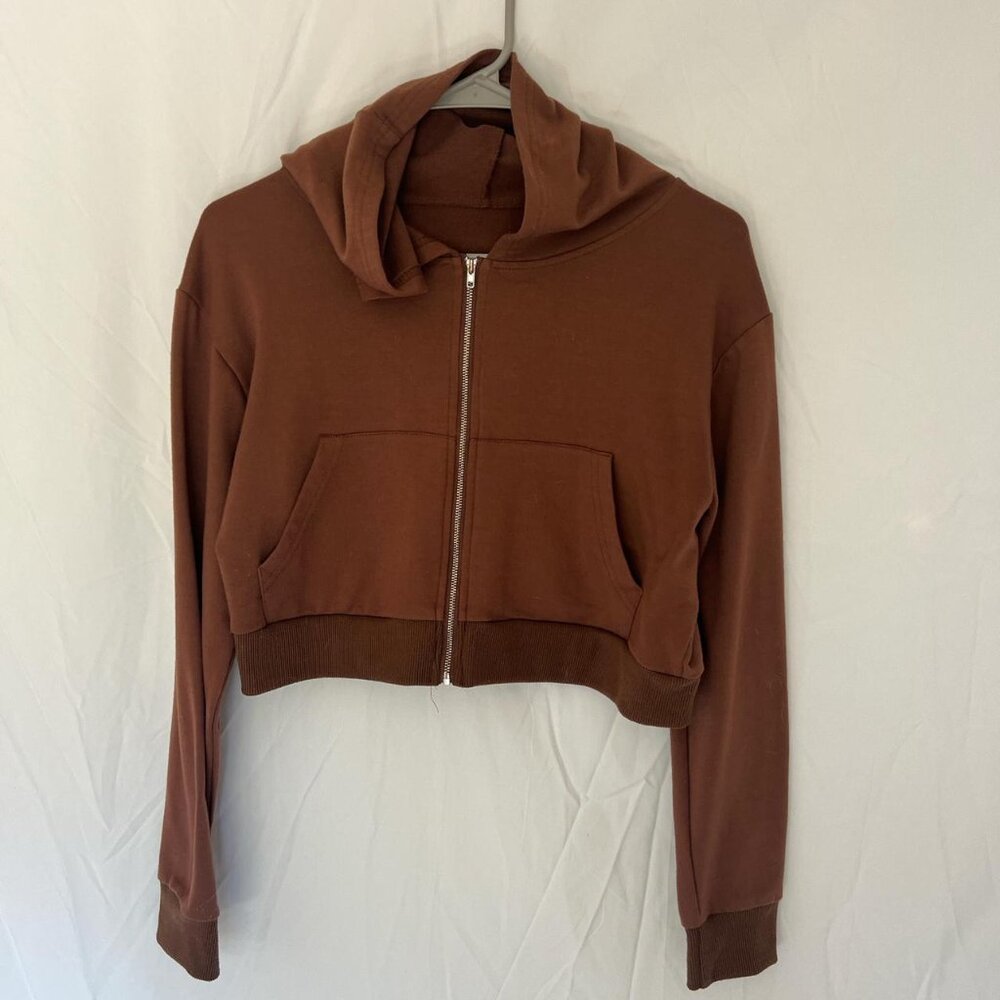Brown cropped zip up hoodie